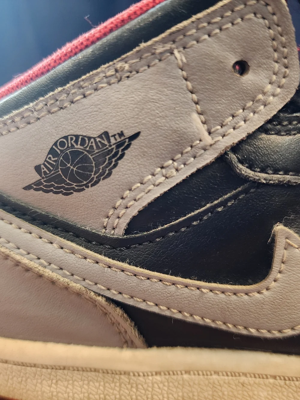 Nike Air Jordan 1 Mid High-Top Sneakers